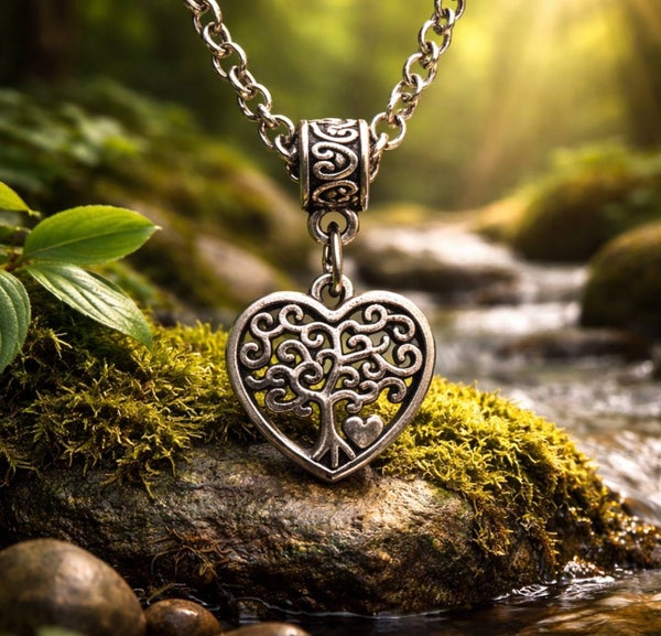 El&auml;m&auml;npuu kaulakorut