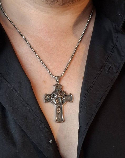 Jeesus ter&auml;sristi kaulakoru 4,5cm