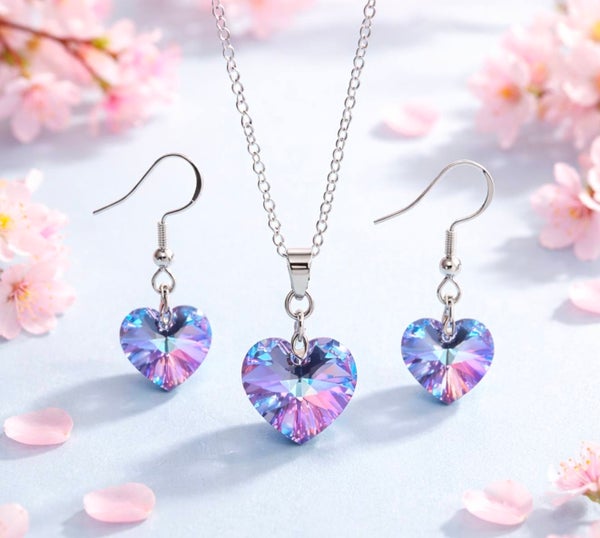 Swarovski hopeiset kristallisyd&auml;n korusetit