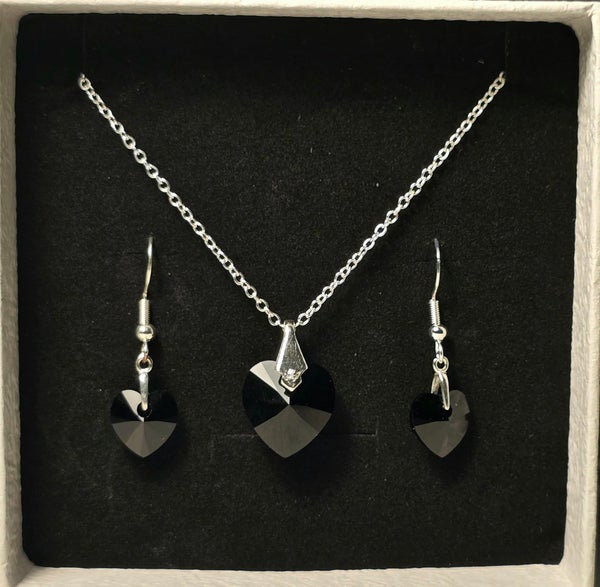 Swarovski surusyd&auml;n korusetti