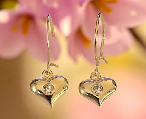 Kultaiset syd&auml;nkorvakorut