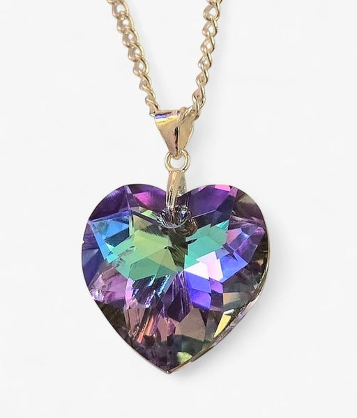 Swarovski 18mm kristallisyd&auml;n kaulakorut