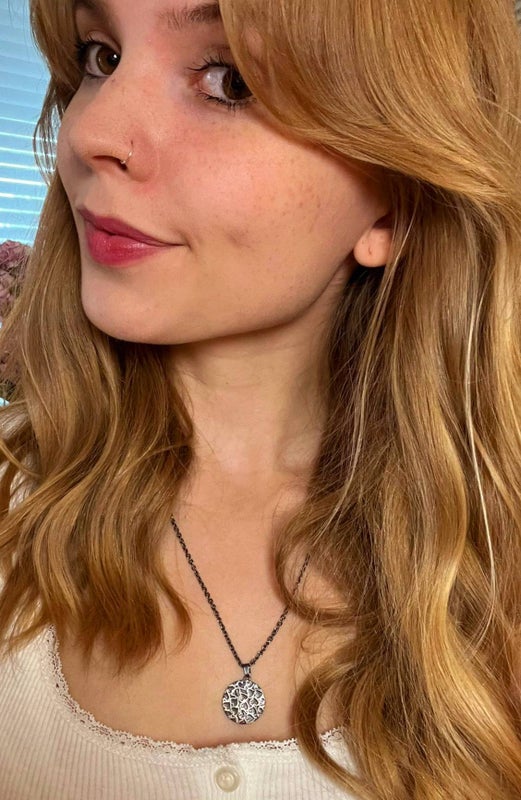 Rakkauden keh&auml; hopeakaulakoru 50cm mallin yll&auml;