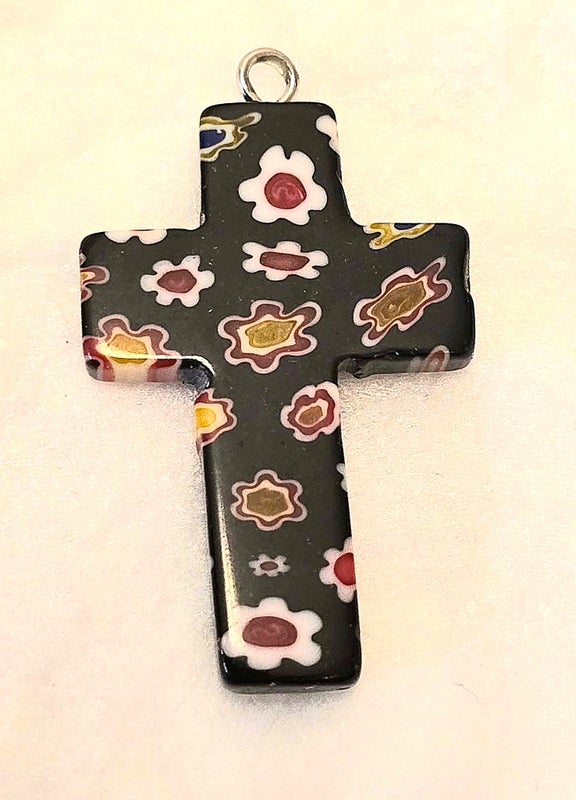 Millefiori musta lasiristi