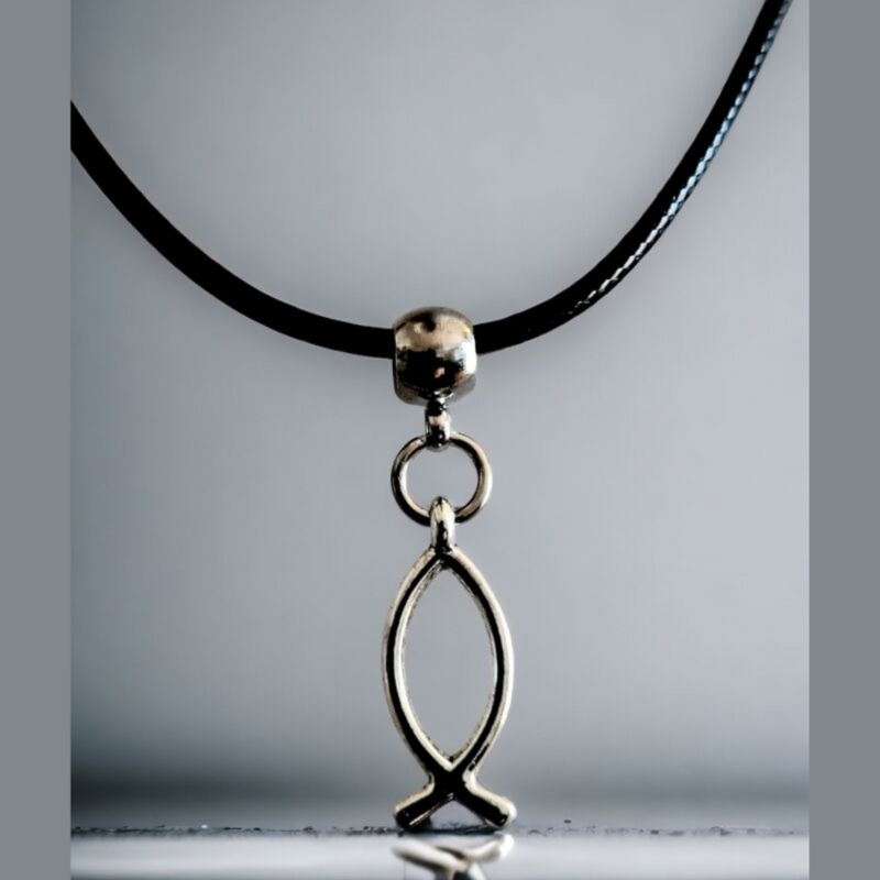 Ikhtys riipus nauhassa