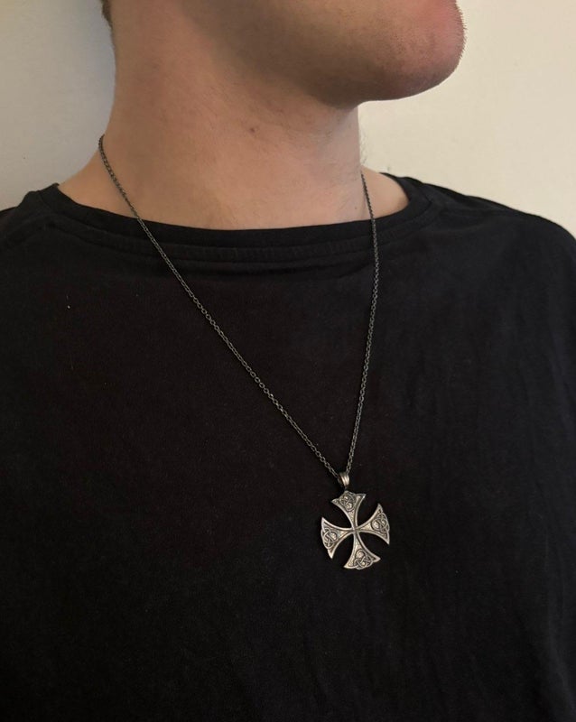 Oksidoitu hopea sis 2,1 mm ankkuriketju 60cm mallin yll&auml;