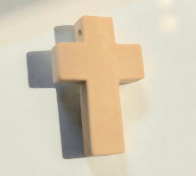 2cm, vaalea puuristi