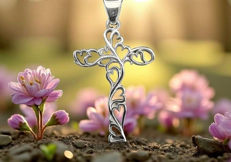 Syd&auml;nk&ouml;ynn&ouml;s hopearisti 2,5cm