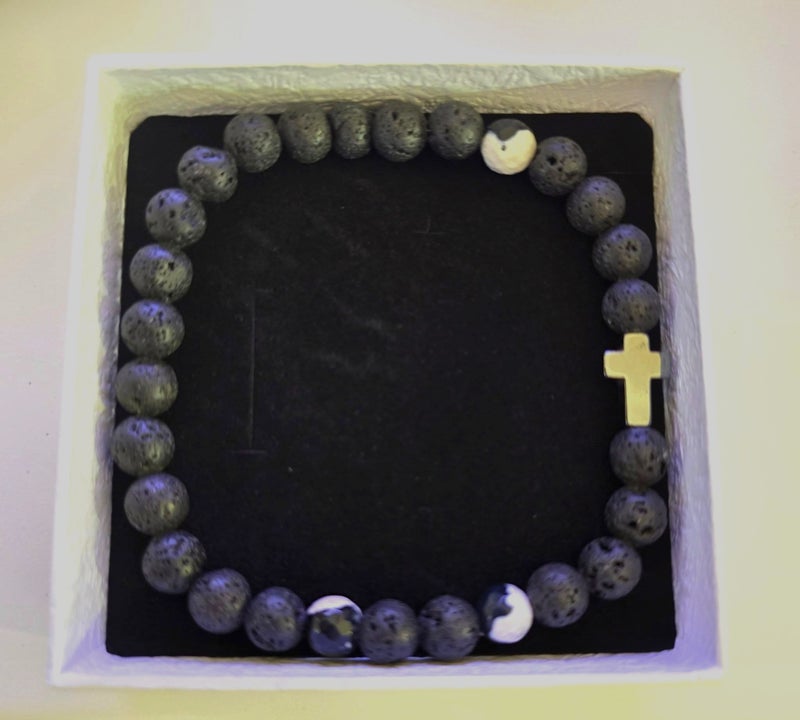 8mm laavakivihelmet 14mm hematiittiristill&auml;